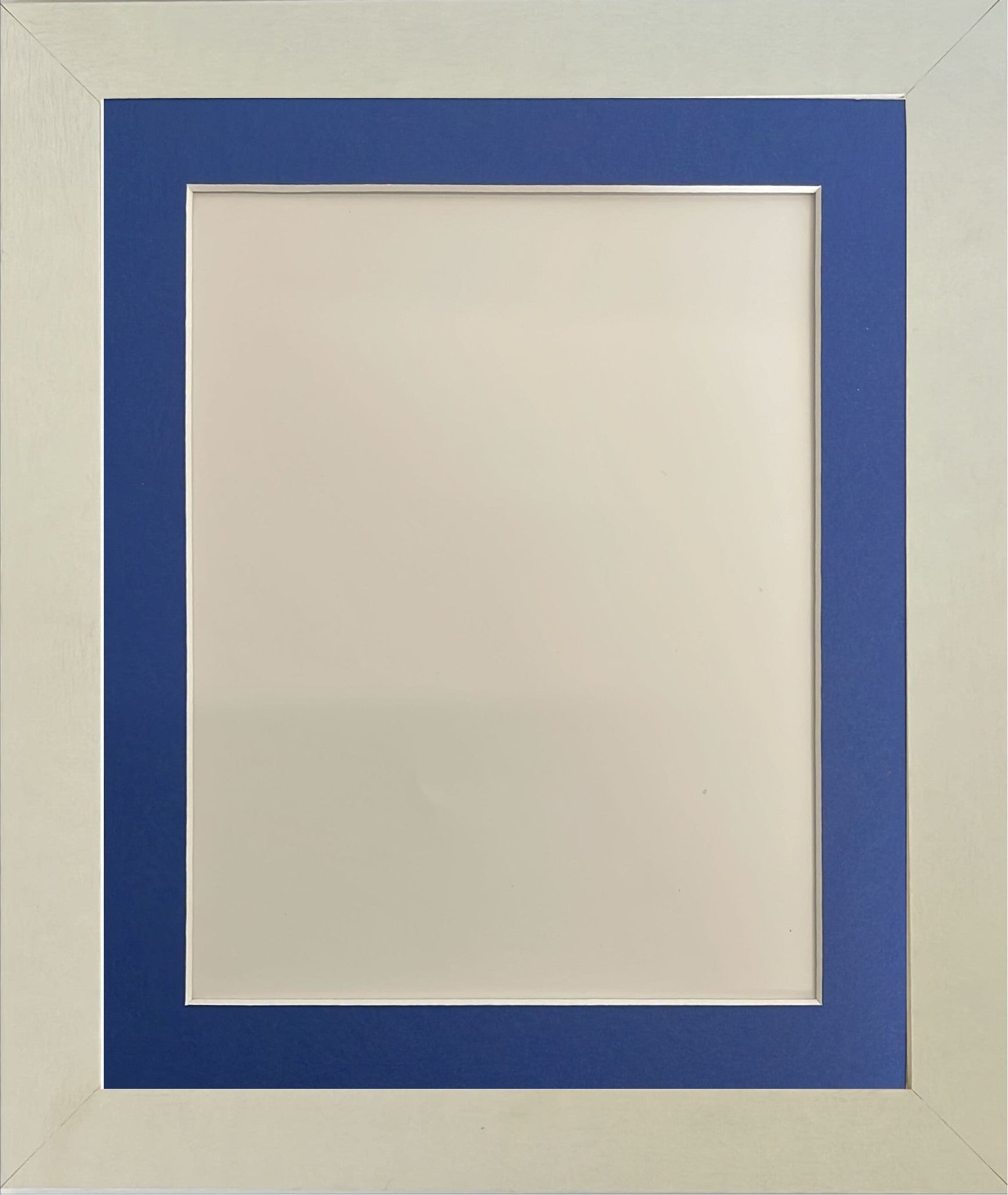 Studio White Frame
